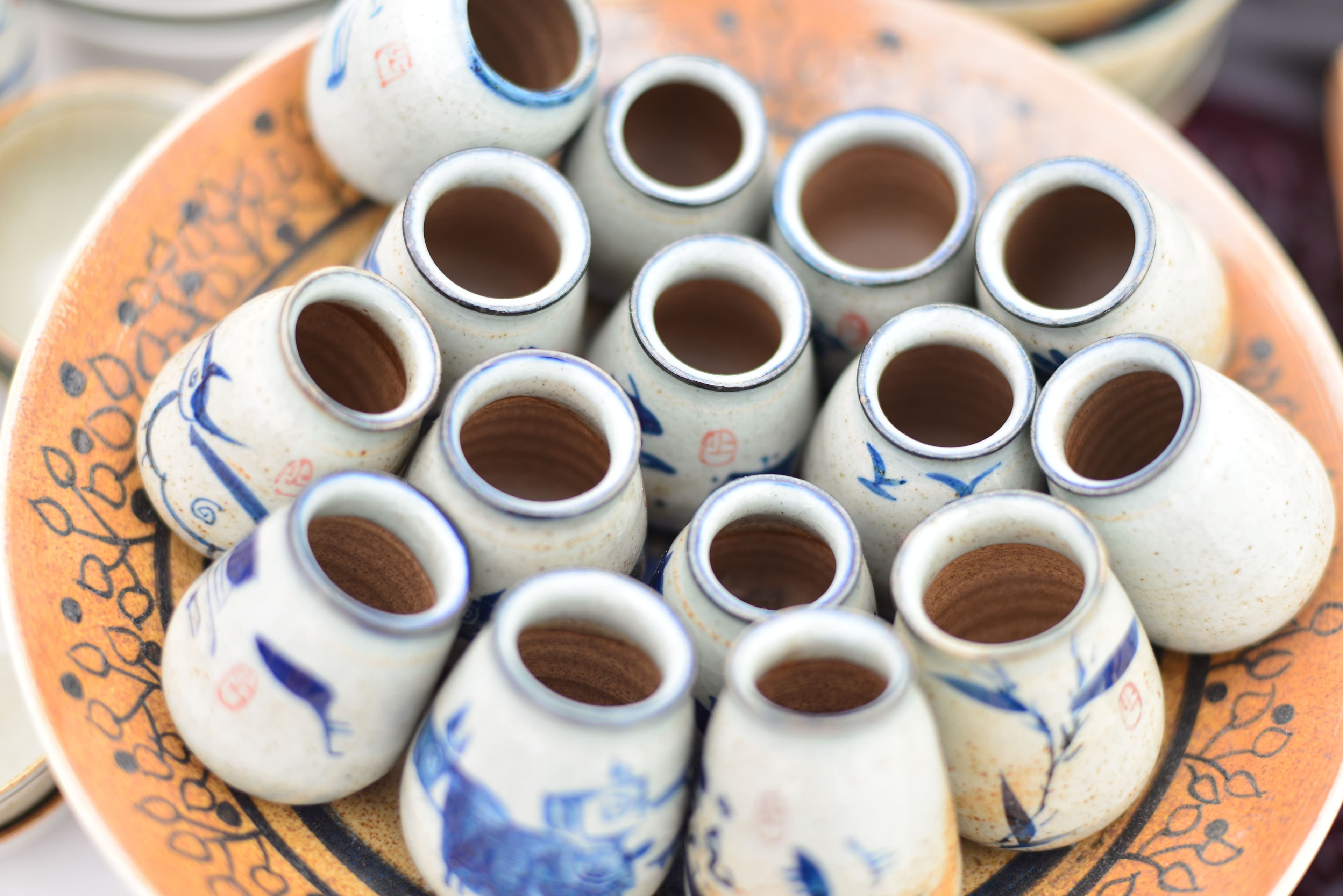 3. Men Rạn (Crackle Glaze)