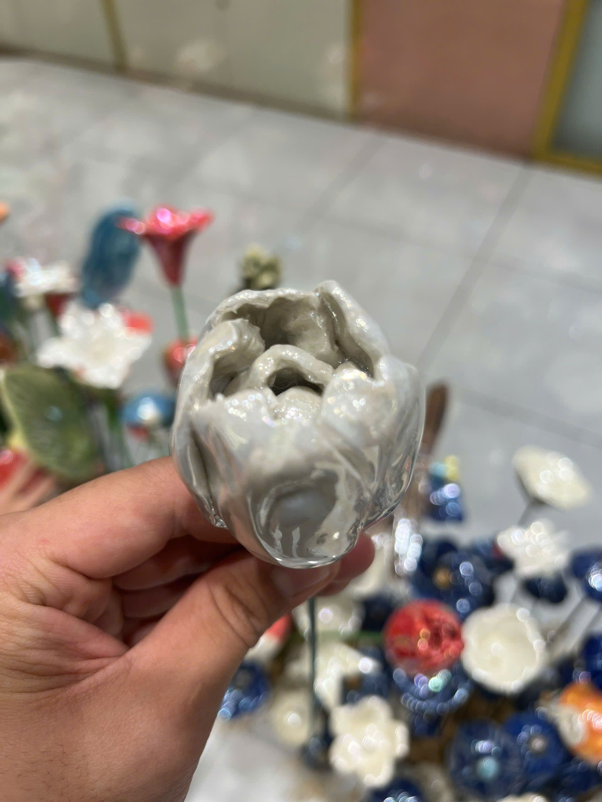Búp Hoa Tulip trắng ngọc trai - 2