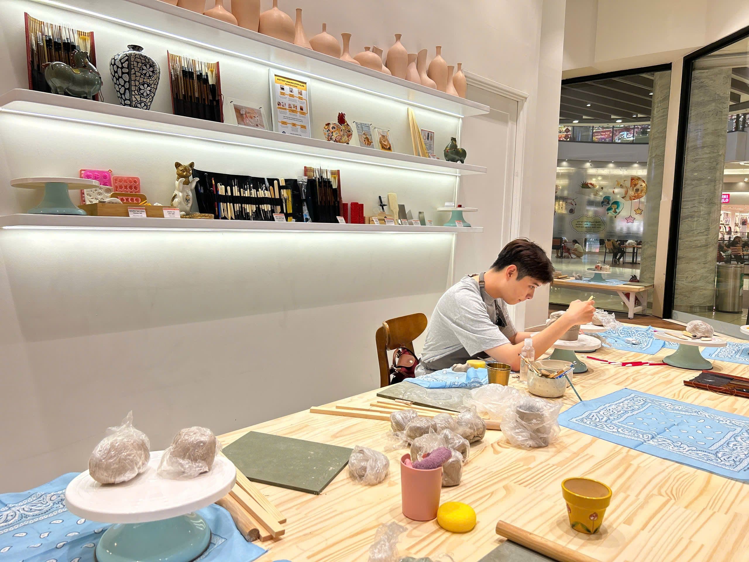 Workshop gốm Kim Kỳ